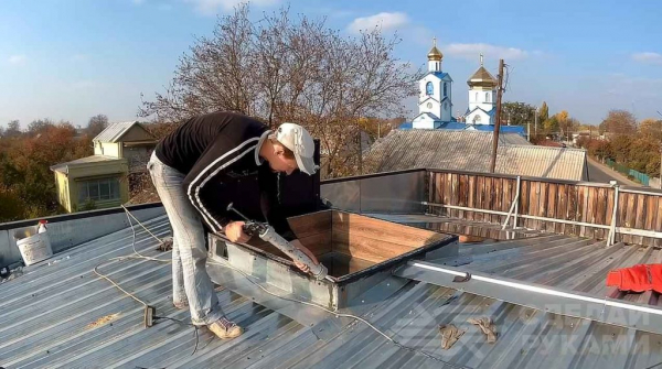 Как самому сделать мансардное окно в частном доме